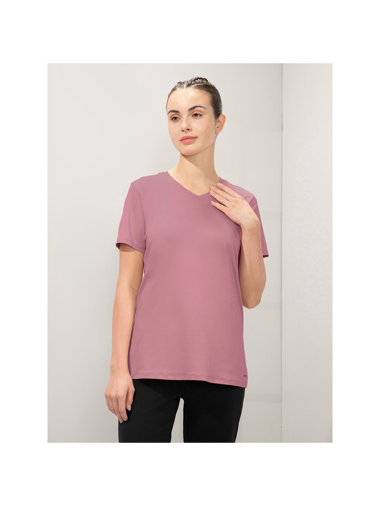 Amante Women Dry Relaxed Fit Solid Energize Active V Neck T-shirt-Pink-picture-37