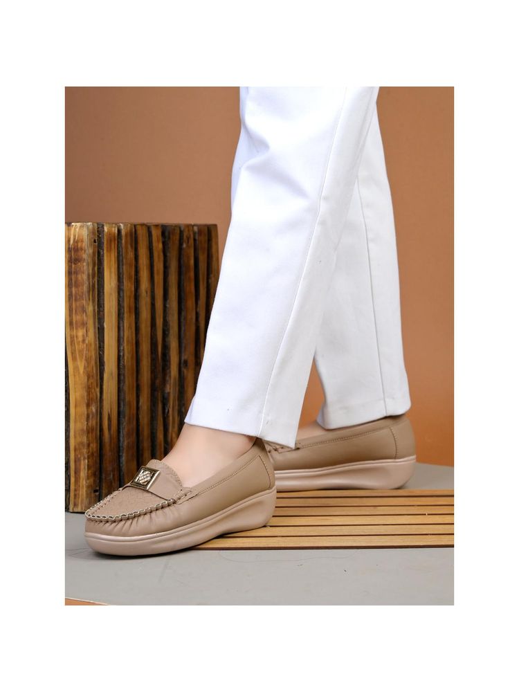 Shoetopia Classy Look Tan Loafers for Women