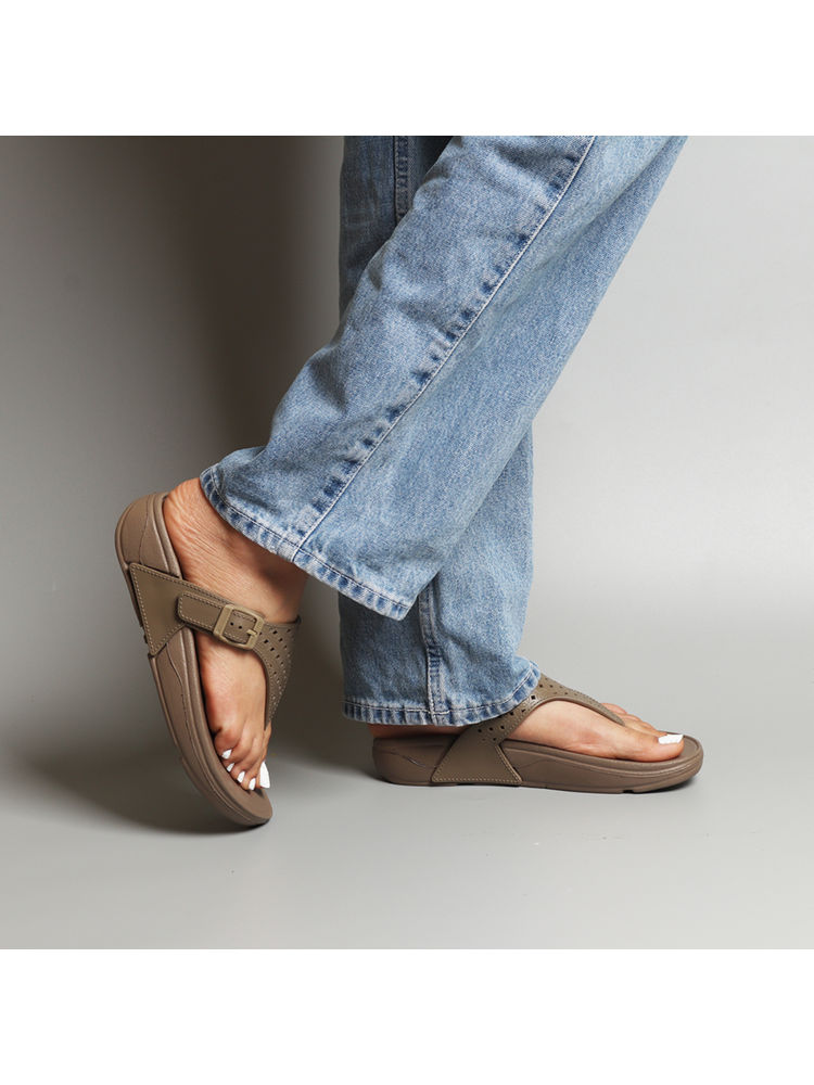 Indifeet Brown Comfortable and Casual Rubber Slip On Flipflops-picture-26