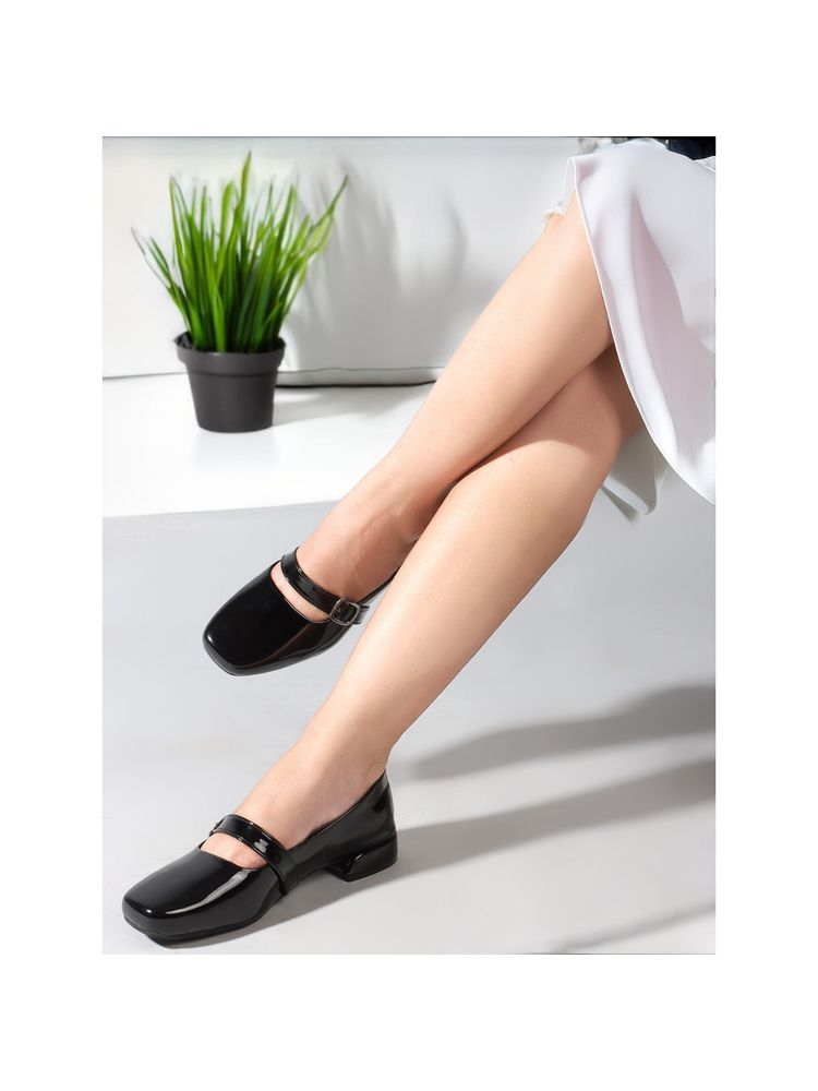 Carlton London Black Round Toe Buckle Women Pumps-image-43