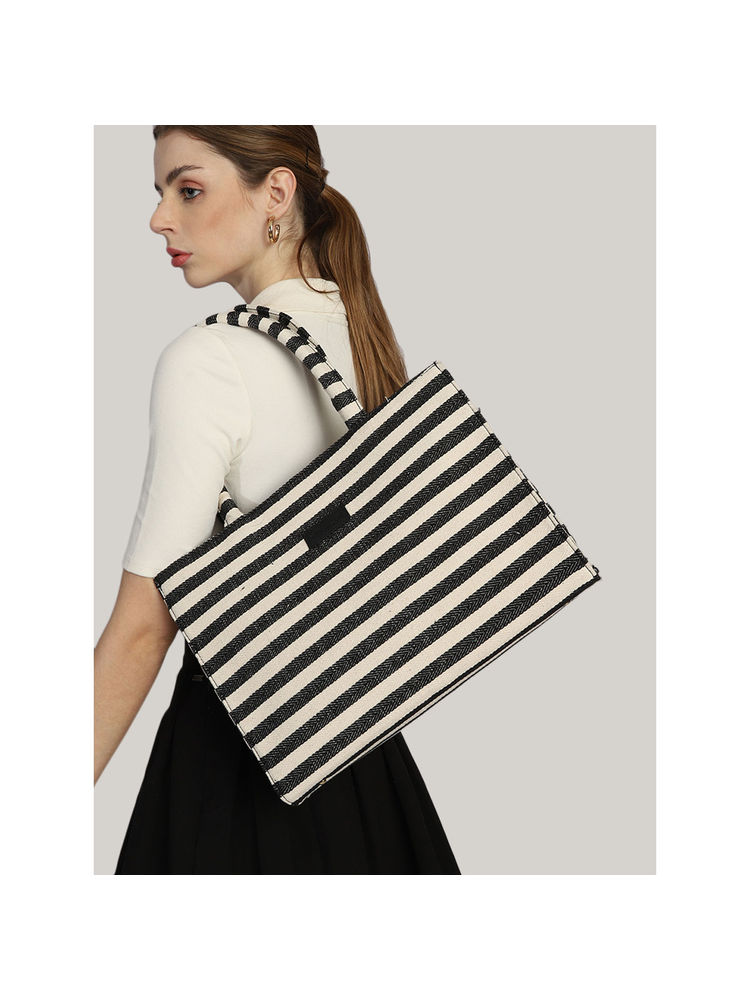 MINI WESST Black And White Tote Bag-picture-23