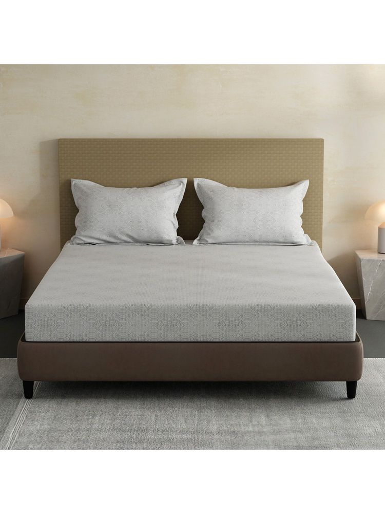 Layers Lumina Floret Cotton Grey Geometrical Fitted Bedsheet with 2 Pillow Covers (King)-image-0