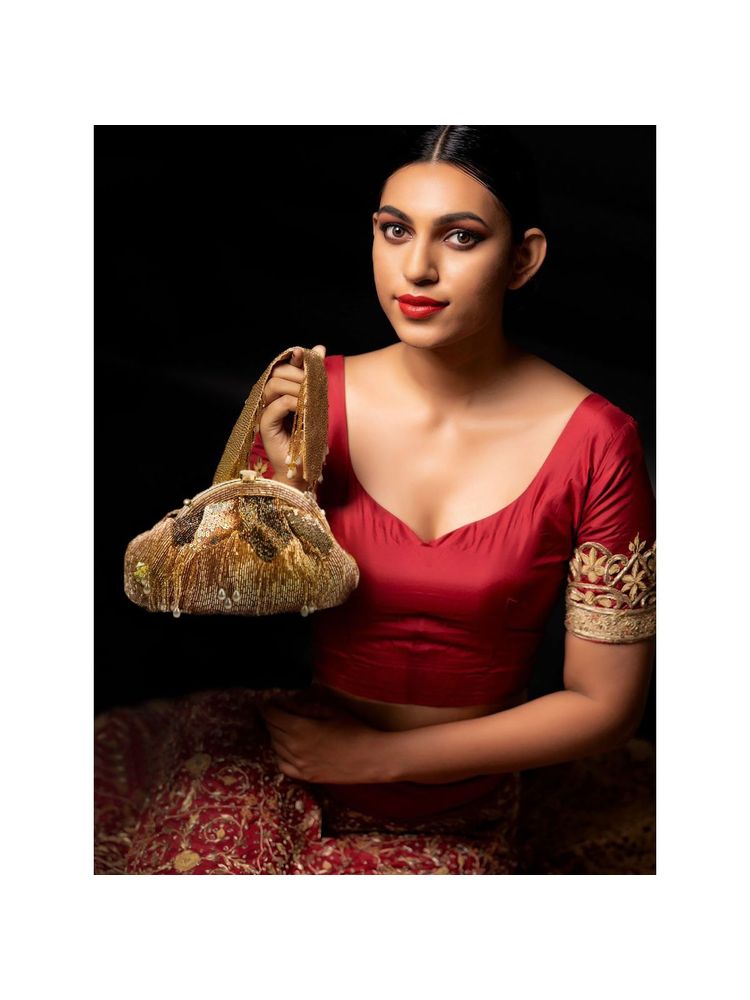 Odette Gold Printed Clutches-picture-22