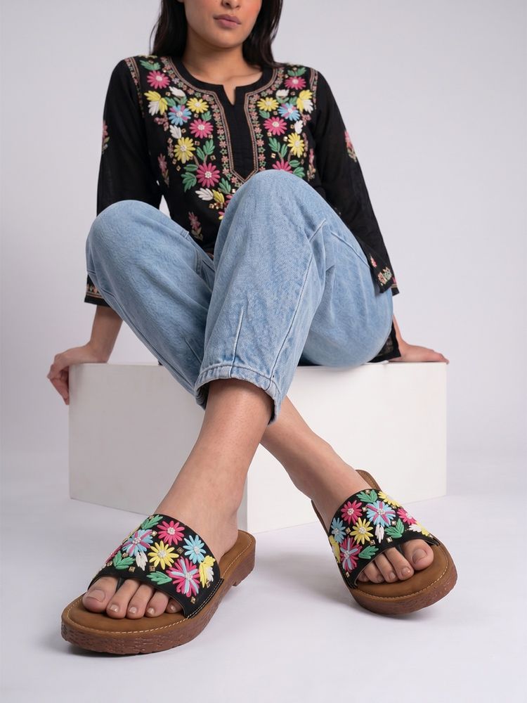 Dollphin Women'S Handmade Floral Embroidered Black Flats-picture-16
