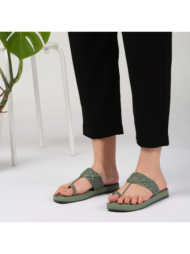 Kenneth Cole Women One Toe Flat Green Kolhapuris