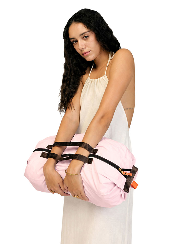HIE Burrito Duffel Baby Pink-picture-19