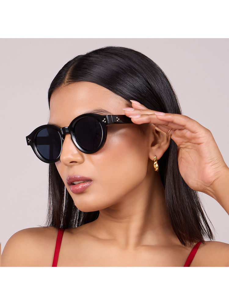 Pipa Bella by Nykaa Fashion Blue Solid Round Shape Sunglasses-picture-16