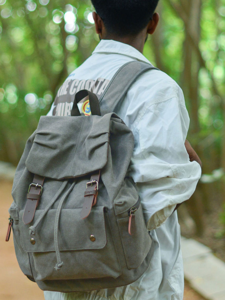EcoRight Vector Solid Backpack - Ghost-picture-17