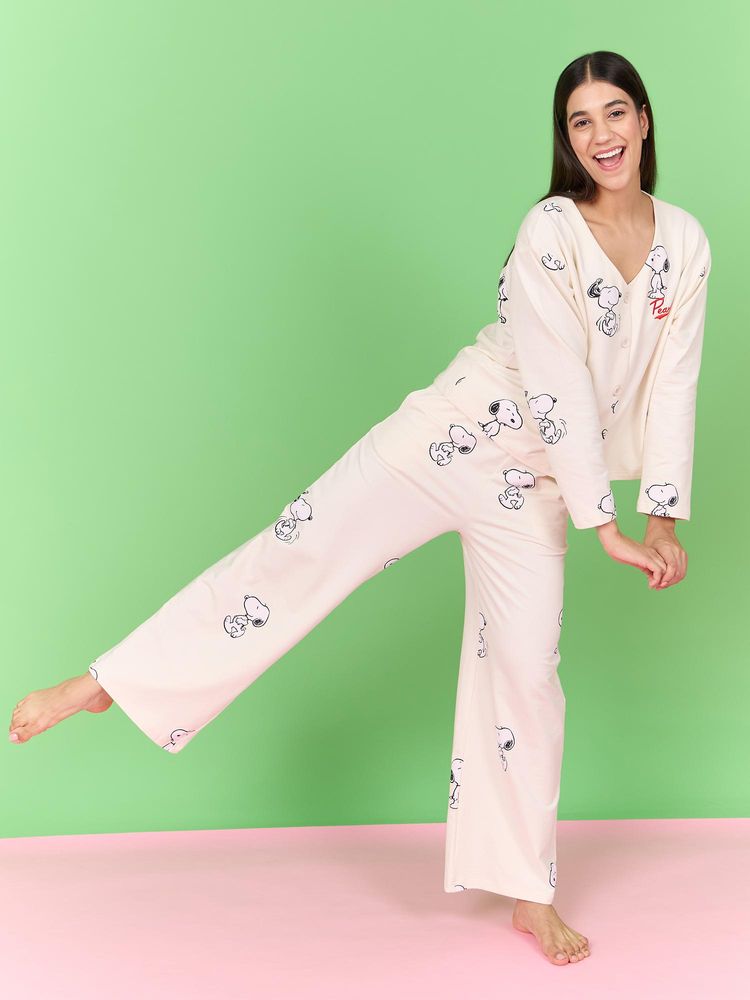 Sweet Dreams Womens Snoopy Front Open Top With Pyjama White-picture-27