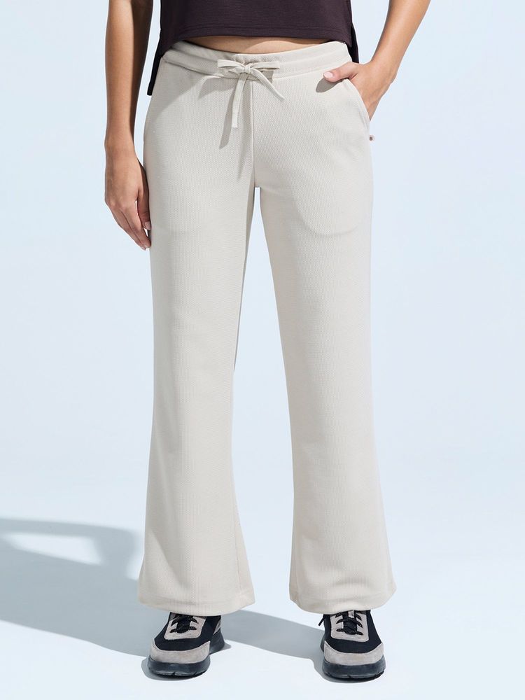 DOMIN8 Women Off White Wide Leg Stretchable Moisture Wicking Trackpant-picture-31