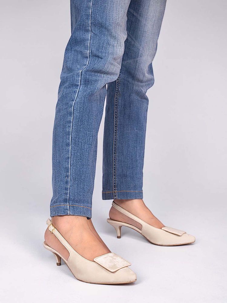 Truffle Collection Women Cream Kitten Heels-image-12
