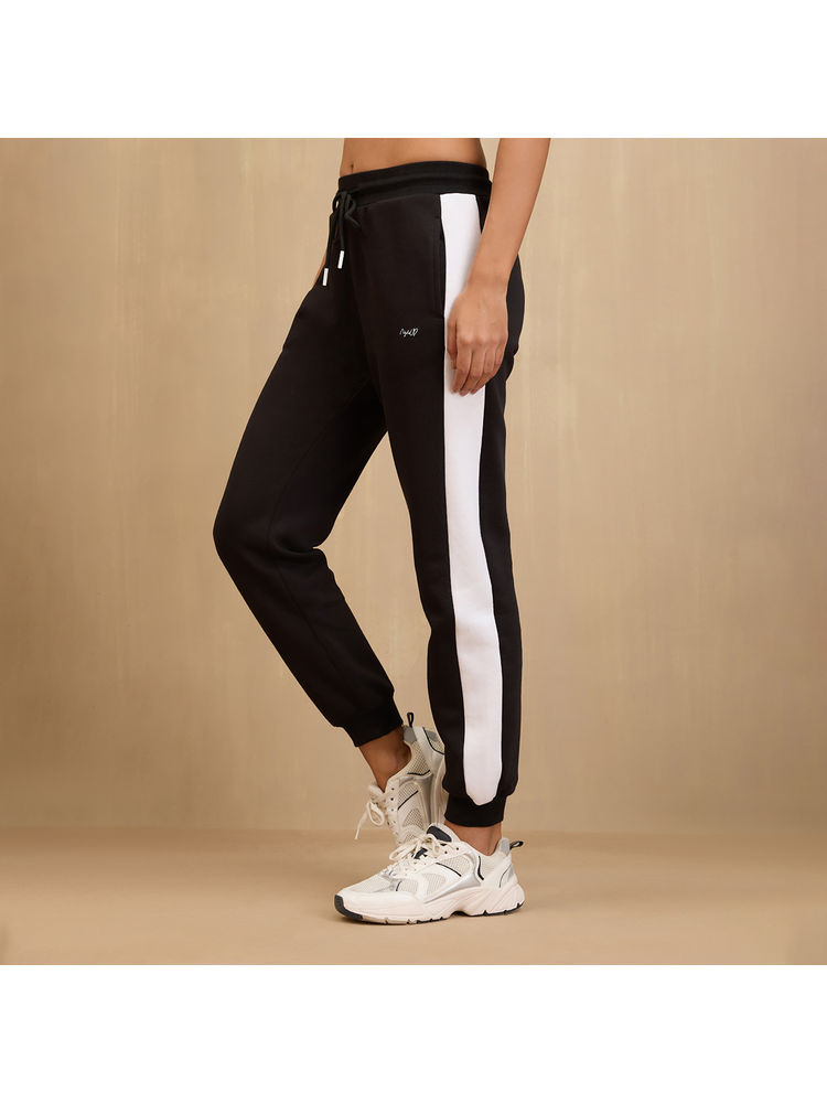 NYKD By Nykaa Cozy Fleece Joggers -NYLE501-Jet Black-picture-24