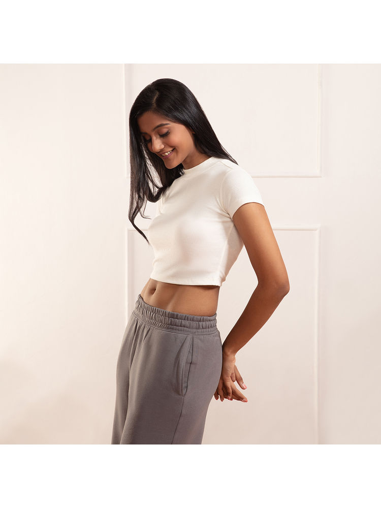 Nykd by Nykaa High Neck Crop Top- NYOE07 Cannoli Cream-picture-13