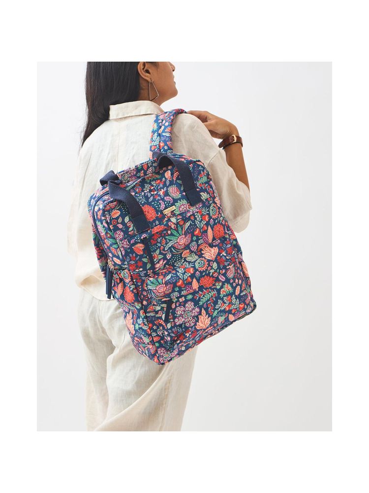 Chumbak Explorer Backpack - Batik Bloom-picture-11