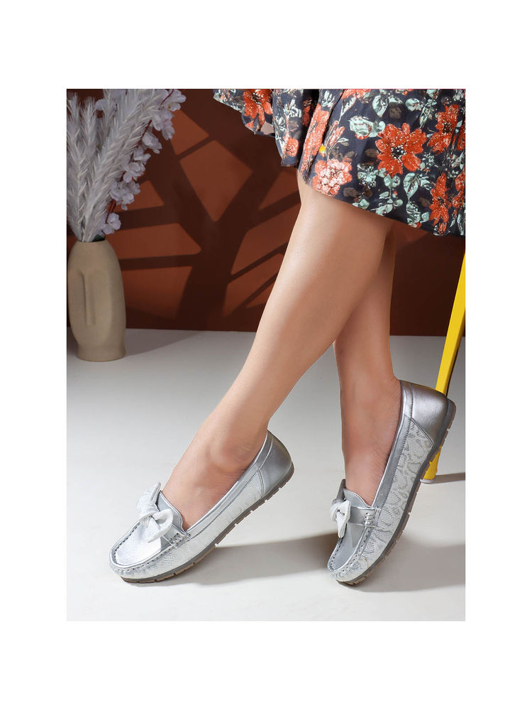 Carlton London Women Classic Bow Detail Silver Loafers-image-41
