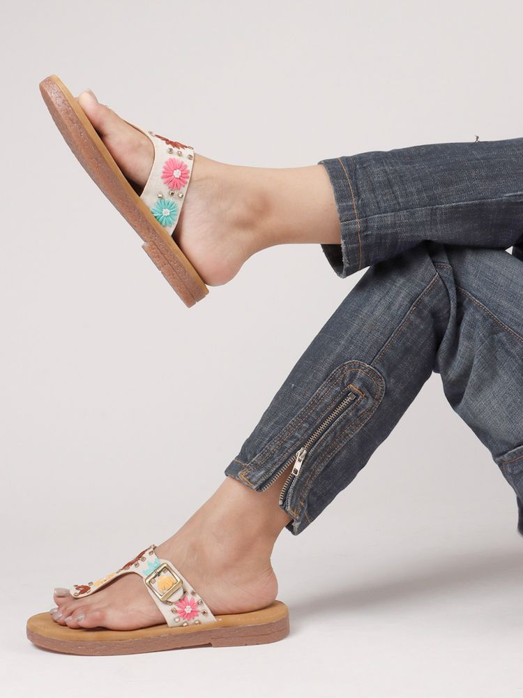 The White Pole Chic Floral Leather Strap White Sandals-image-32