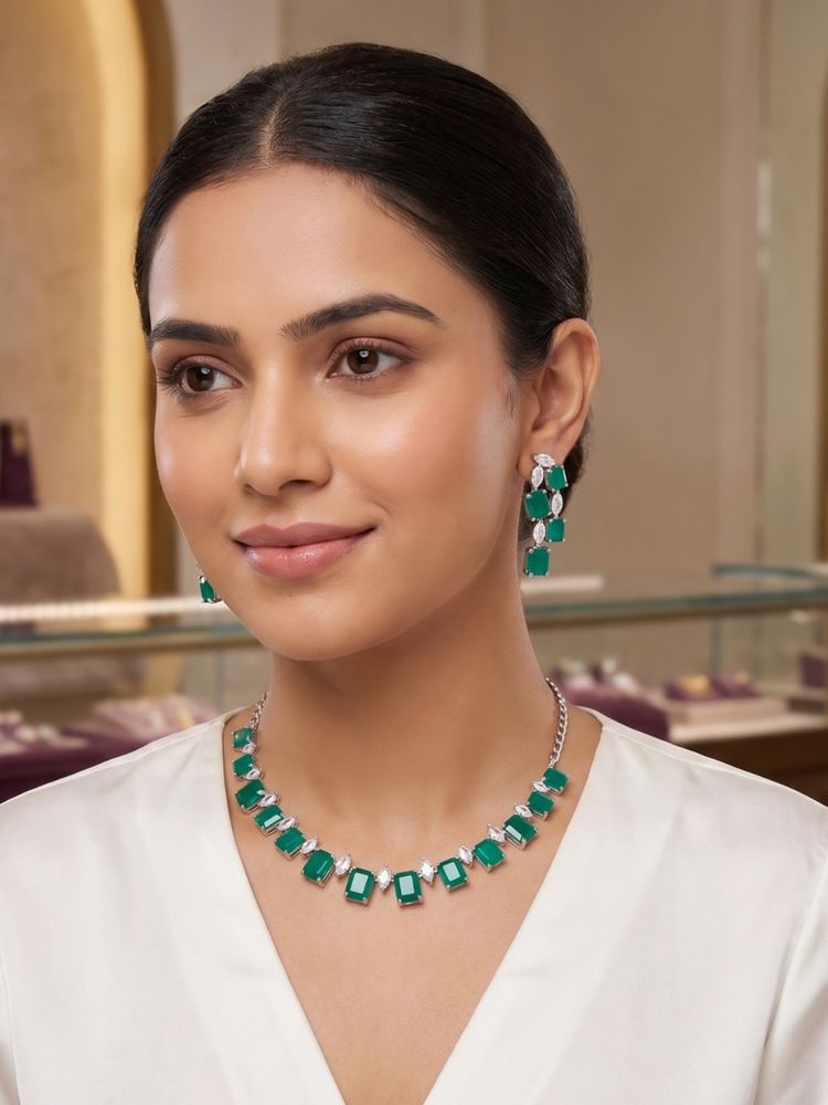 Nuyug Emerald Heirloom Jewellery Set-picture-27