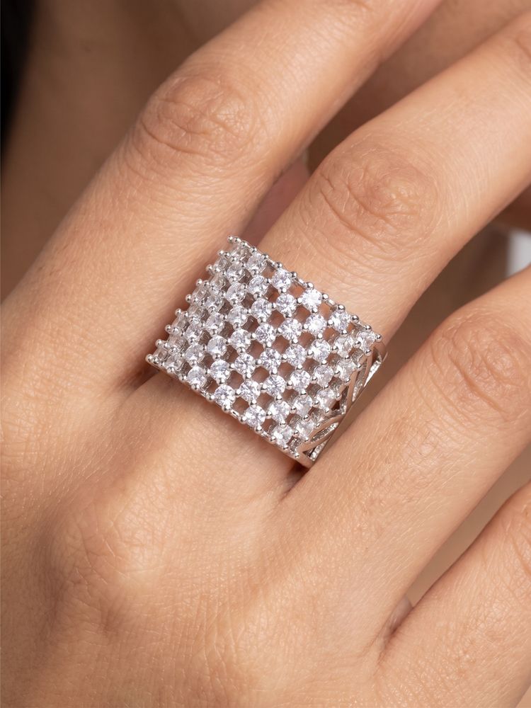 Nuyug Elara Crystal Band Adjustable Ring-picture-29