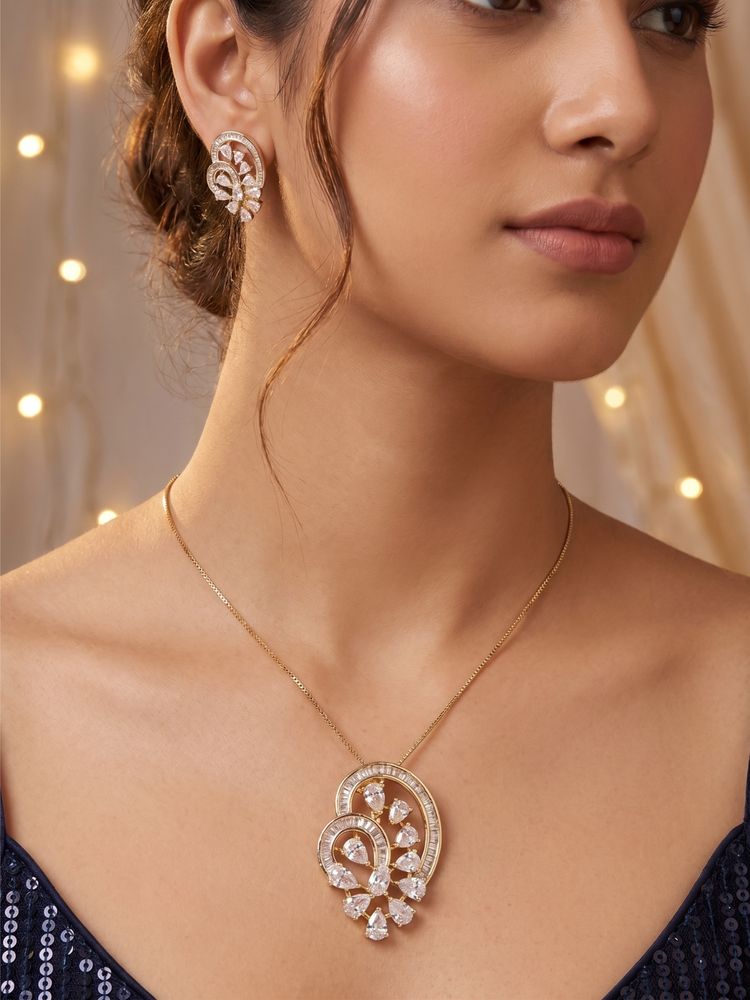 Nuyug Noor Paisley American Diamond Jewellery Set-picture-19
