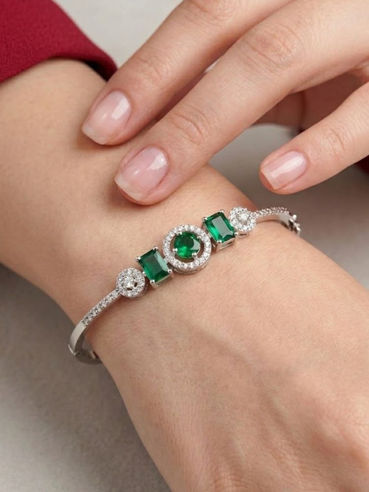 Nuyug Emerald Fantasy American Diamond Kada-picture-16