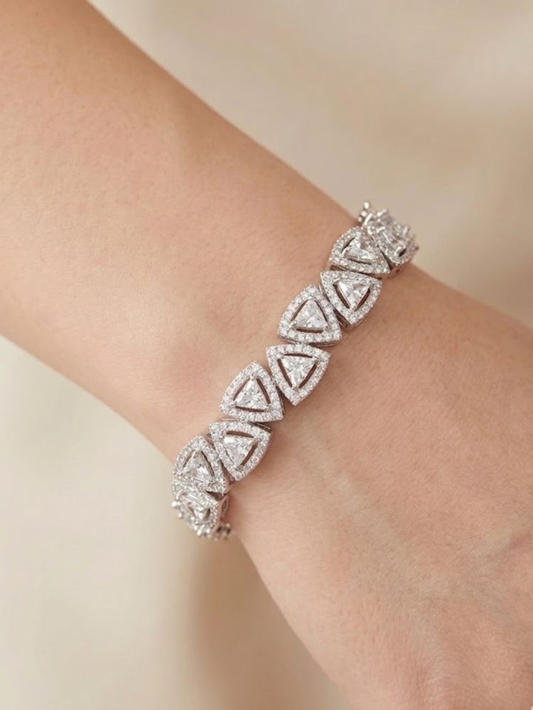 Nuyug Kiara American Diamond Bracelet (2.3)-picture-13