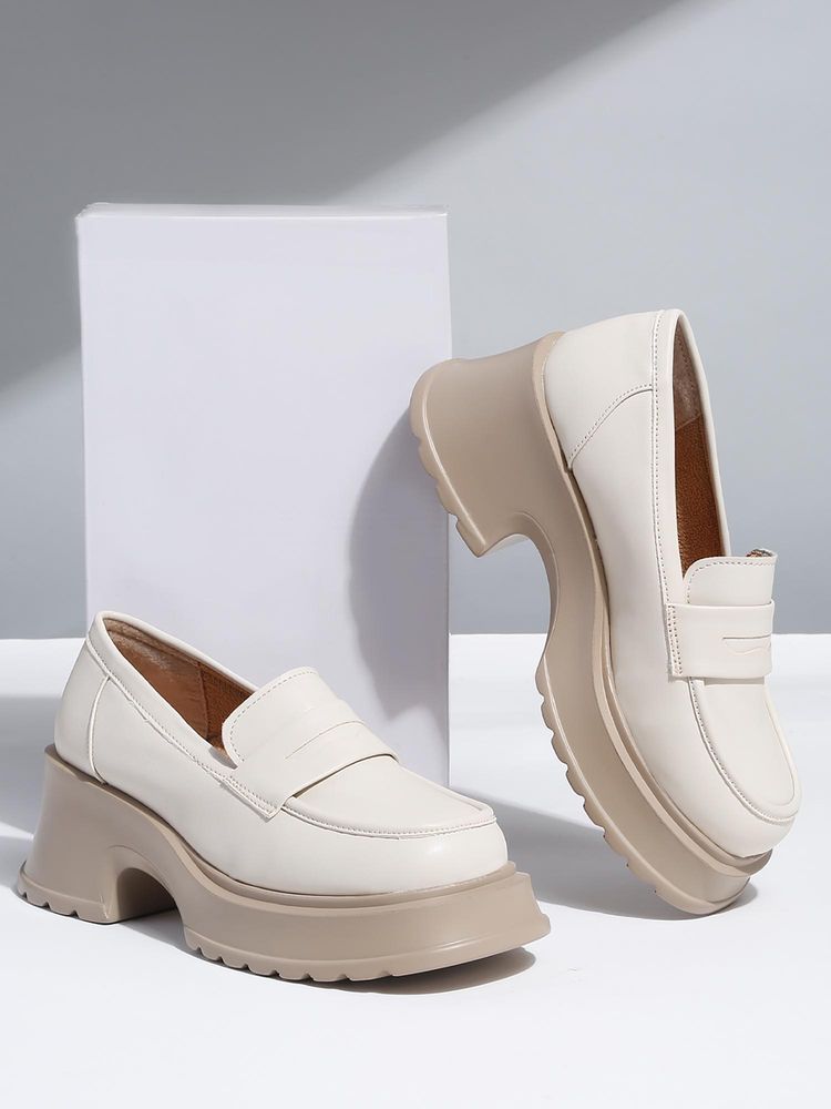 VALIOSAA Cream Smart Loafers-picture-32