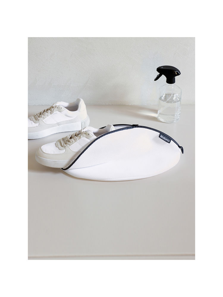 Brabantia Premium Sneakers, Shoes Wash Bag with Zipper, White-picture-43