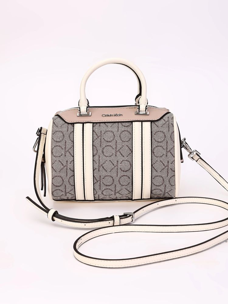 calvin klein fashion Calvin Klein Logo Beige Pvc Handbag with Detachable Strap-picture-12