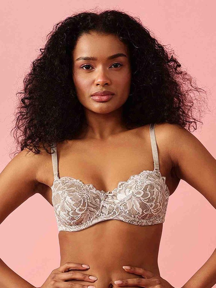 Chelvet Off White Non-Padded Underwired Lace Bralette-picture-22