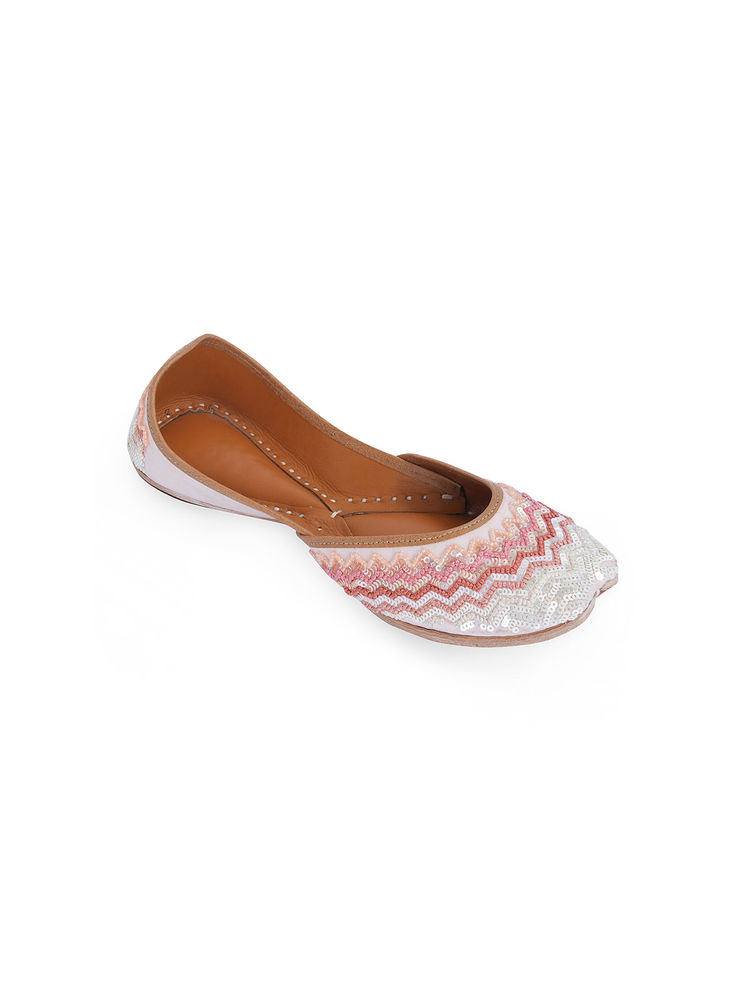 NR BY NIDHI RATHI Women Embroidered Multi-Color Juttis