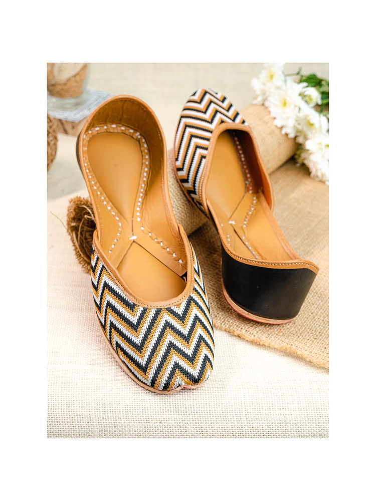 NR BY NIDHI RATHI Striped Square Toe Ethnic Black Juttis-picture-34