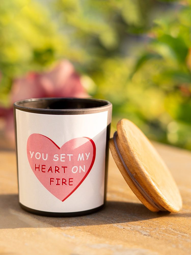 THE ZAPPY BOX "You Set My Heart On Fire" Candle-picture-29