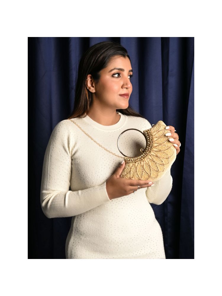 Odette Women Beige Embellished Sequin Clutch-image-7