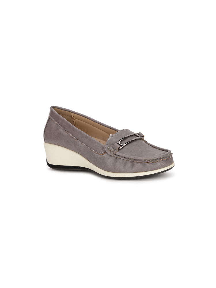 Bata Solid Grey Loafers