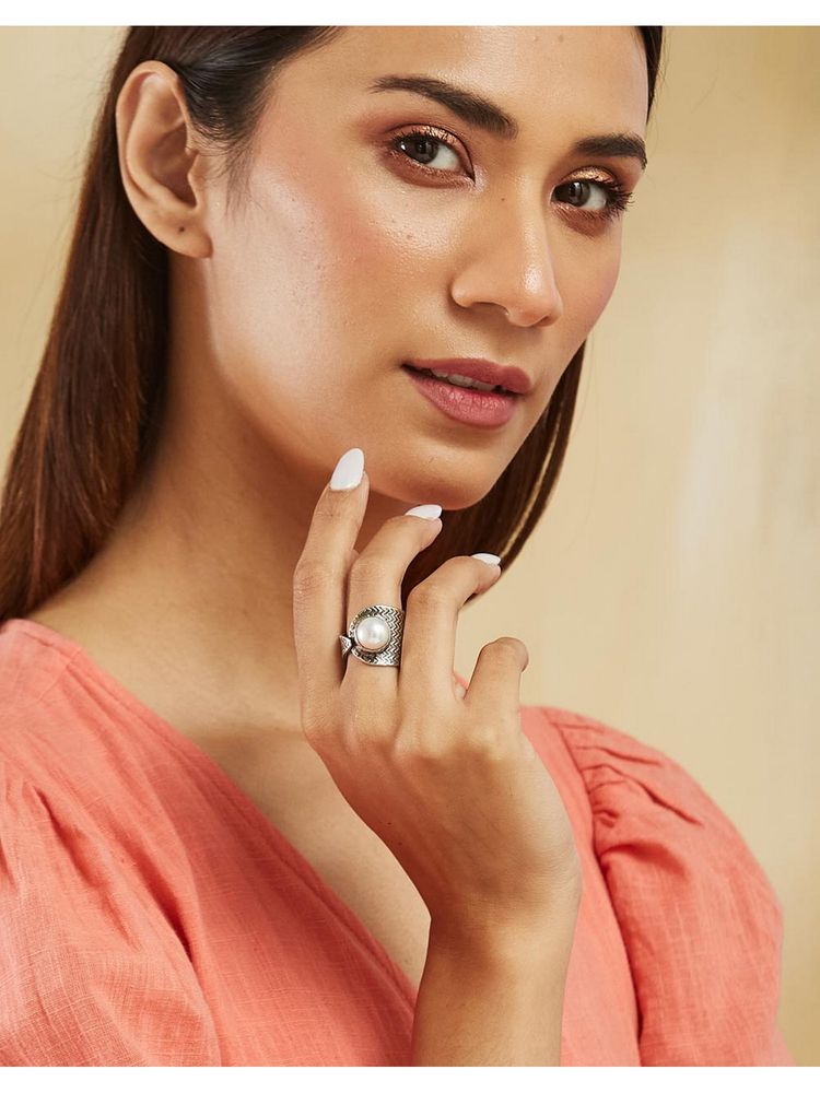 Fabindia White Silver Adjustable Ring-image-13