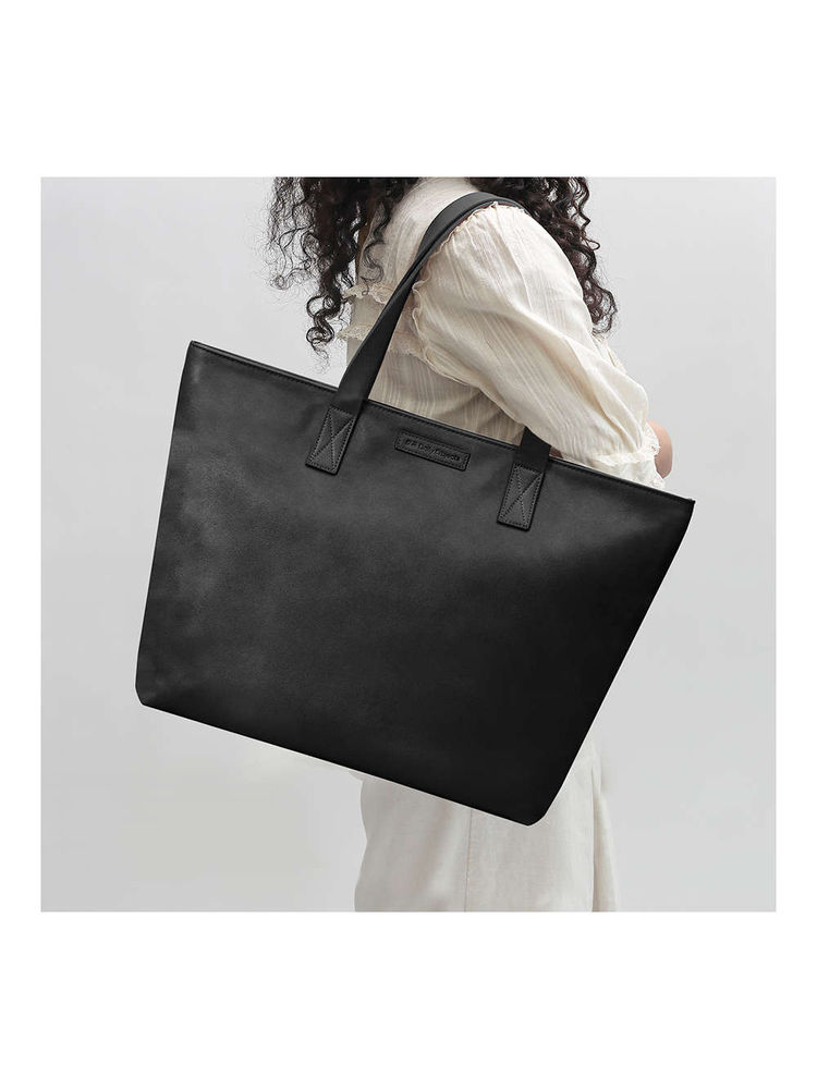 DailyObjects Black Faux Leather Fatty Women's Tote Bag