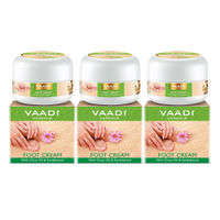 Vaadi Herbals Value Pack Of 3 Foot Cream - Clove & Sandal Oil