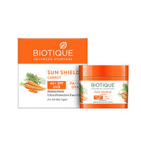 Biotique Sun Shield Carrot Ultra Protective Face Cream Sunscreen SPF 40+ UVB/PA+++ UVA