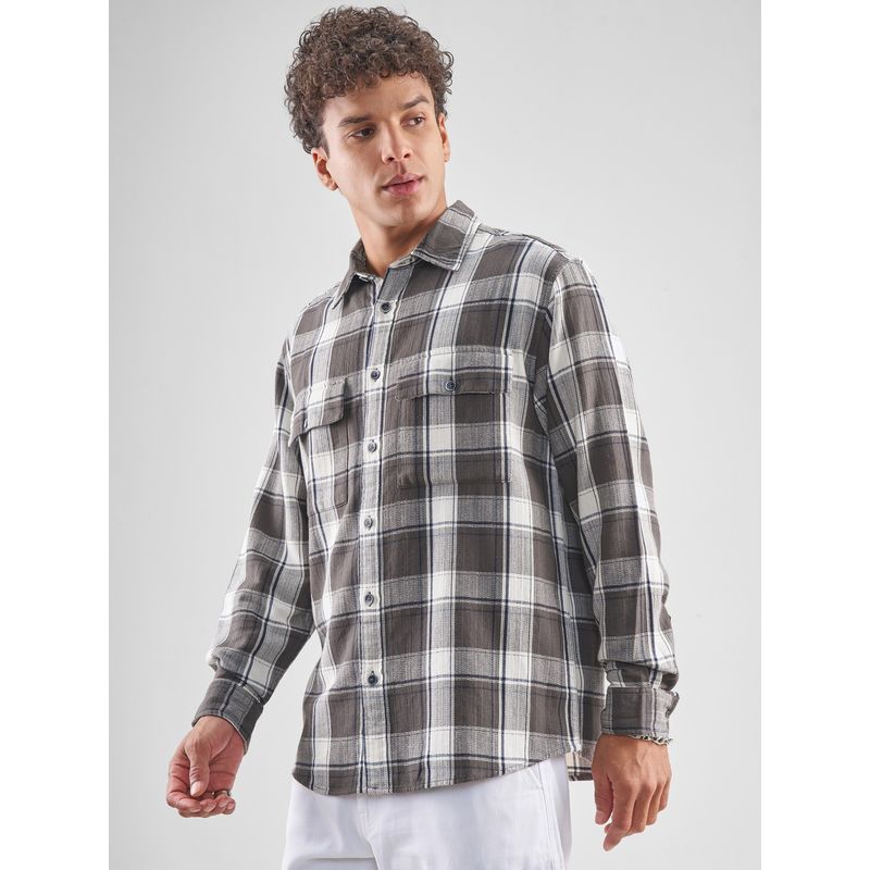 HIGHLANDER Men Oversized Fit Checked Spread Collar Cotton Charcoal Shirt (S)