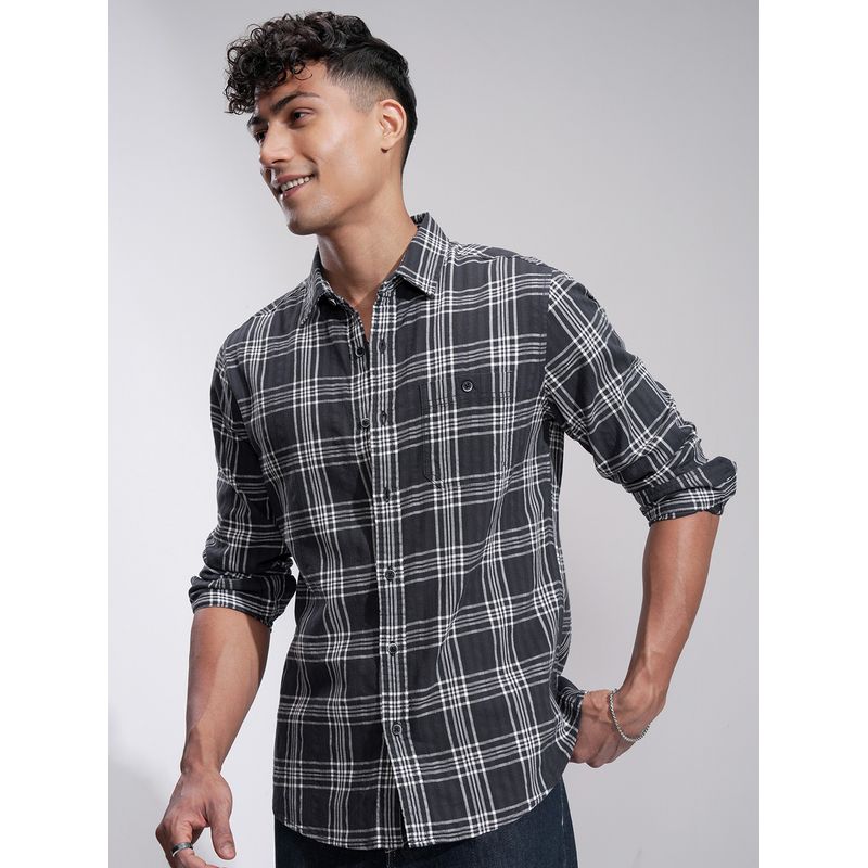 HIGHLANDER Men Slim Fit Opaque Checked Charcoal Shirt (S)