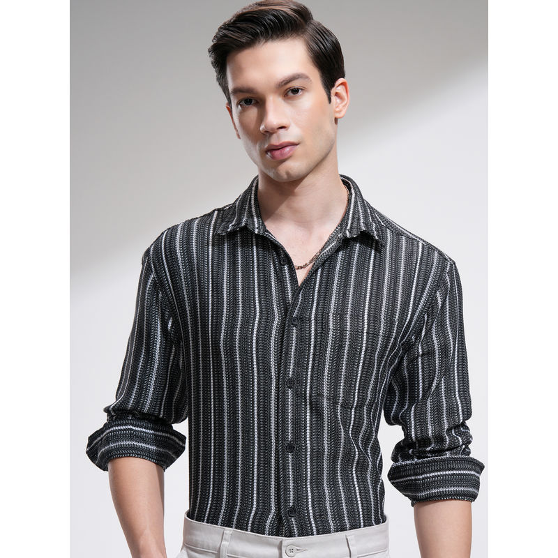 HIGHLANDER Men Black Striped Relaxed Shirt (L)