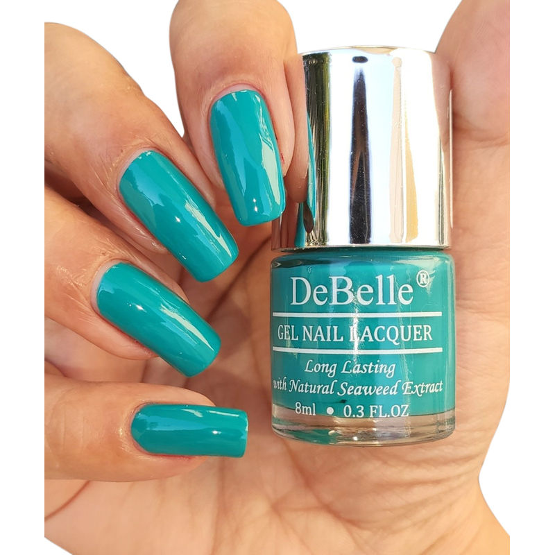 DeBelle Gel Nail Lacquer - Royale' Cocktail