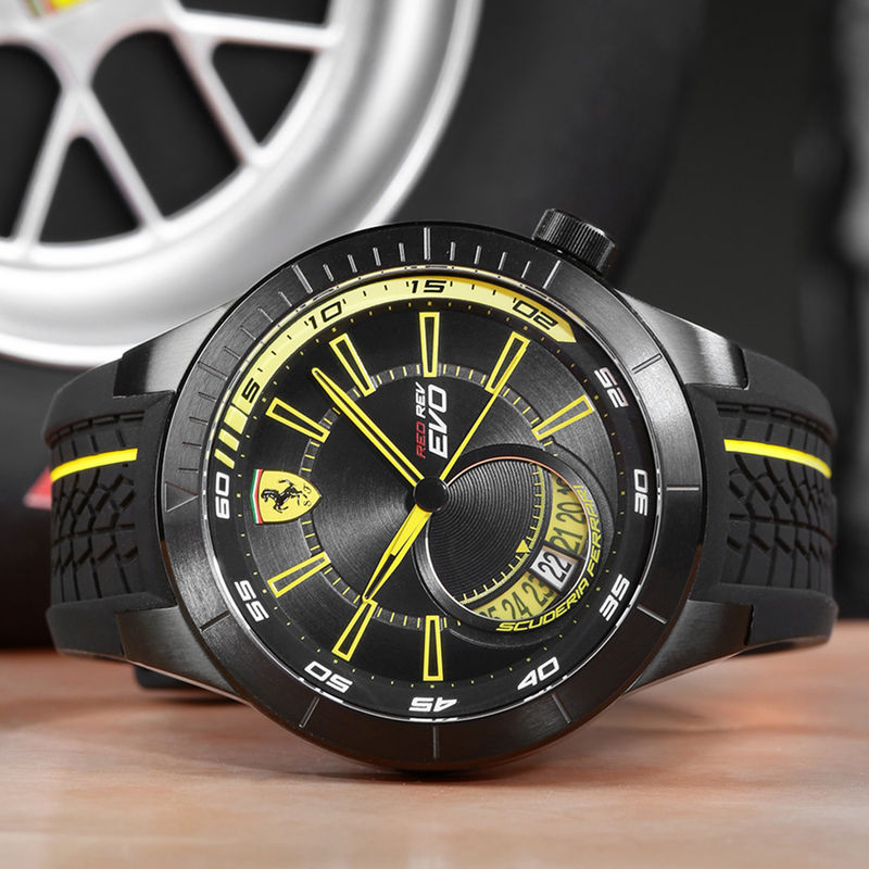 Buy Scuderia Ferrari Redrev Evo 0830340 Black Analog Watch For Men
