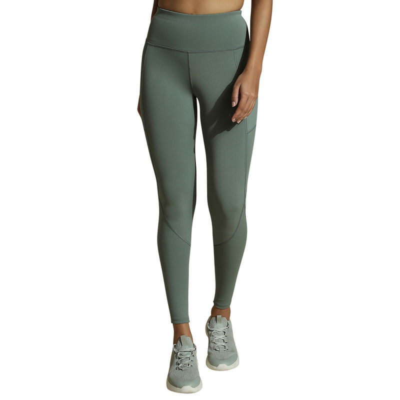 Silvertraq Green Aura Leggings Light Sage (XS)
