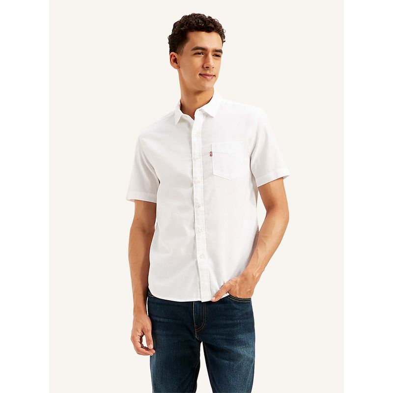 Levi's Men's White Solid Slim Fit Shirt (M)