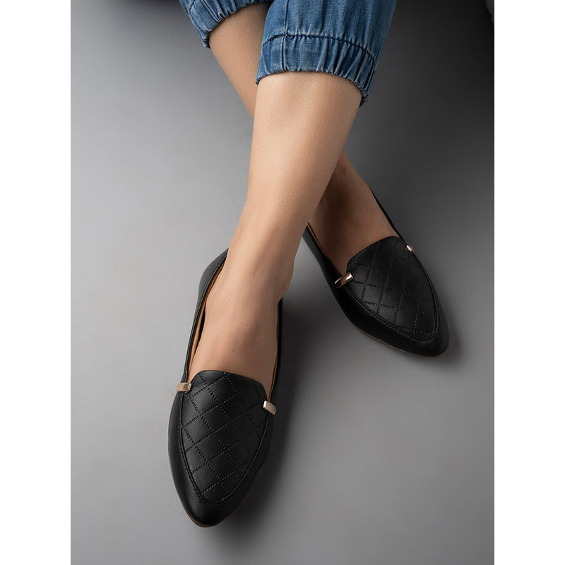Shoetopia Women Black Textured Ballerinas (EURO 41)