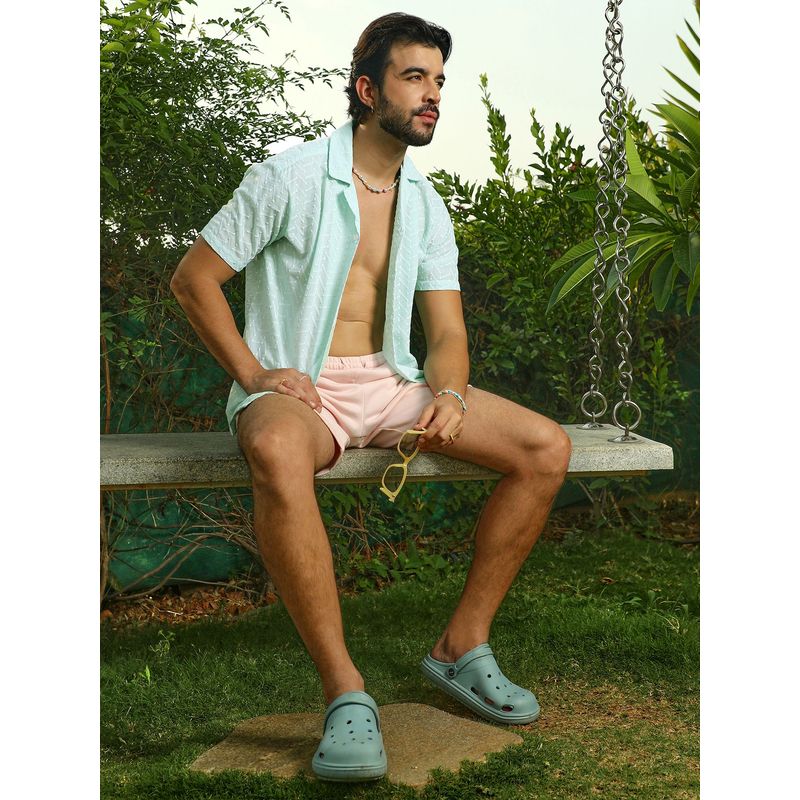 Campus Sutra Men Mint Green Embroidered Zig-Zag Shirt (M)