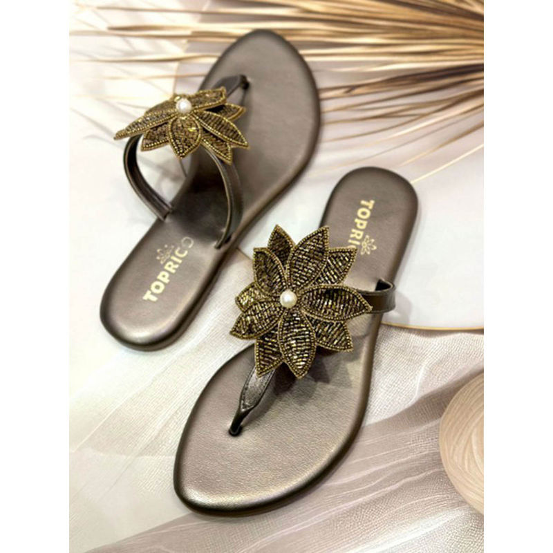 Toprico Gold Flower Beads Embroidered T Strap Flat (EURO 38)