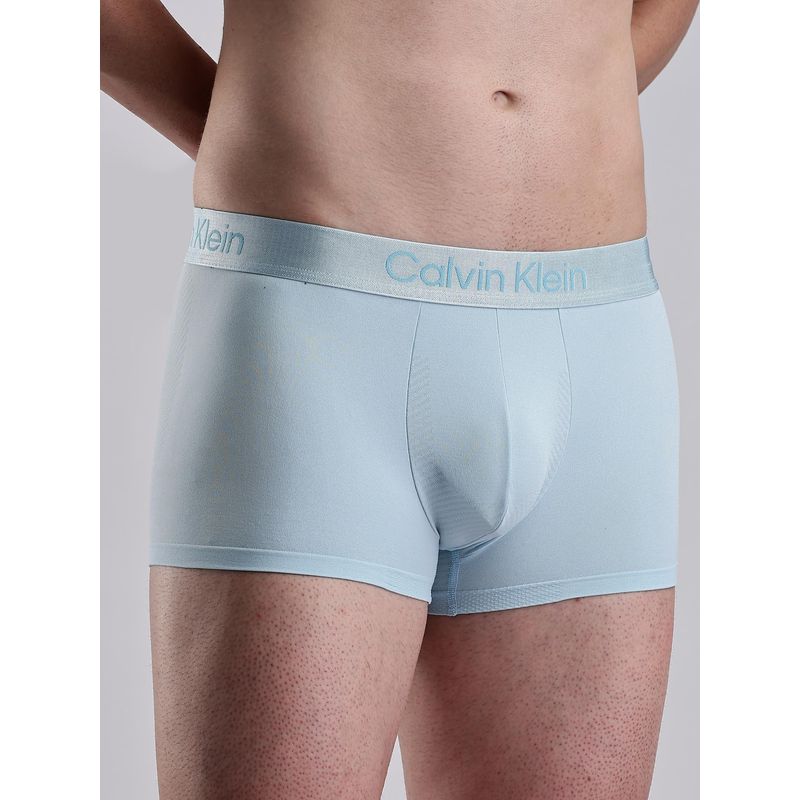 Calvin Klein Mens Blue Solid Trunk Blue (M)