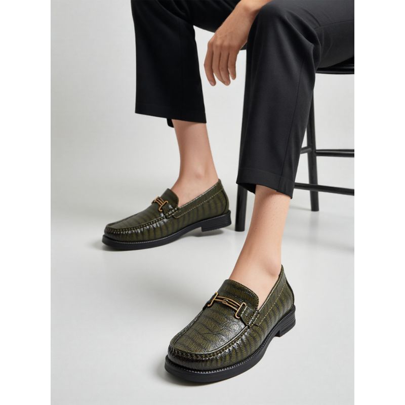 Styli Men Animal Textured Metal Detailed Slip On Loafers - Olive (UK 8)